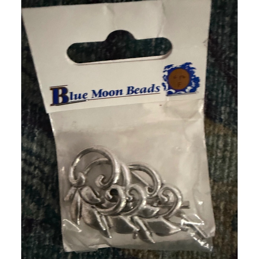 Blue Moon Beads Silver Tone Scroll Leaf Metal Charms Jewelry Findings Set - Picture 2 of 5